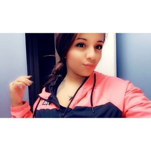 Meet your Posher, Jenna